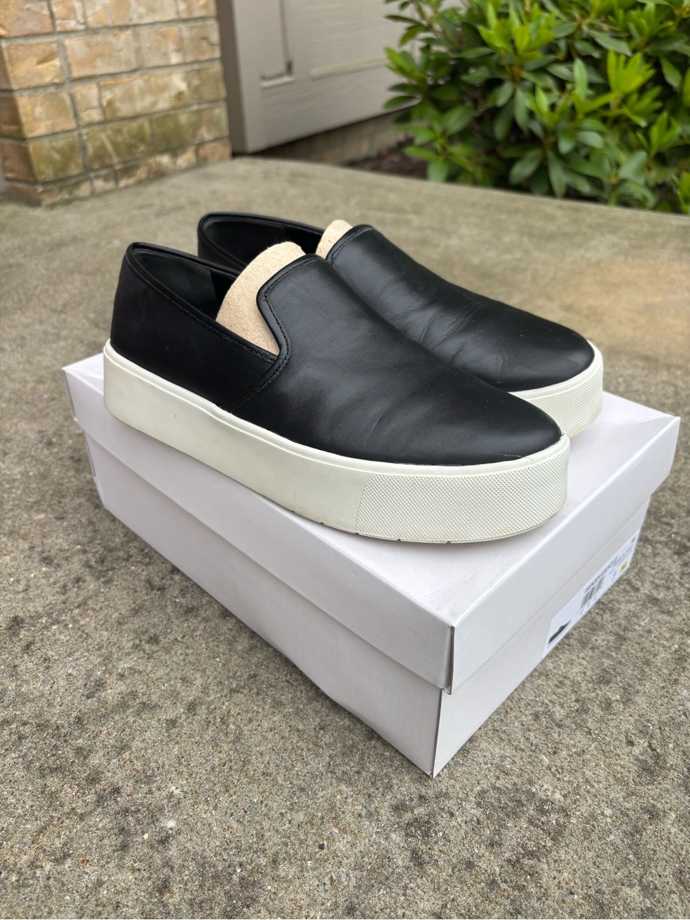 Vince Black Leather Platform Slip-Ons EUC